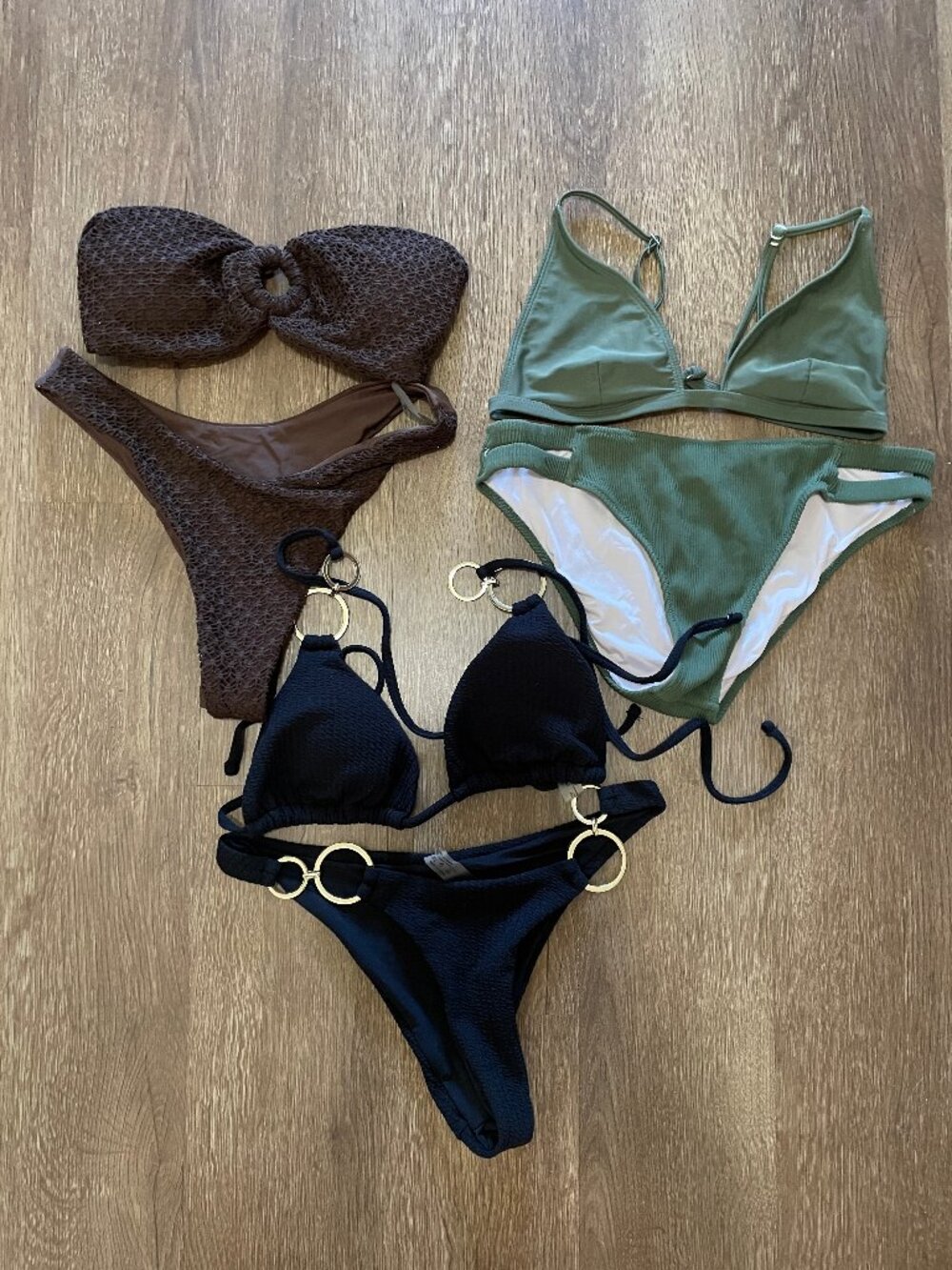 3 Womens bikini 2 piece sets in medium